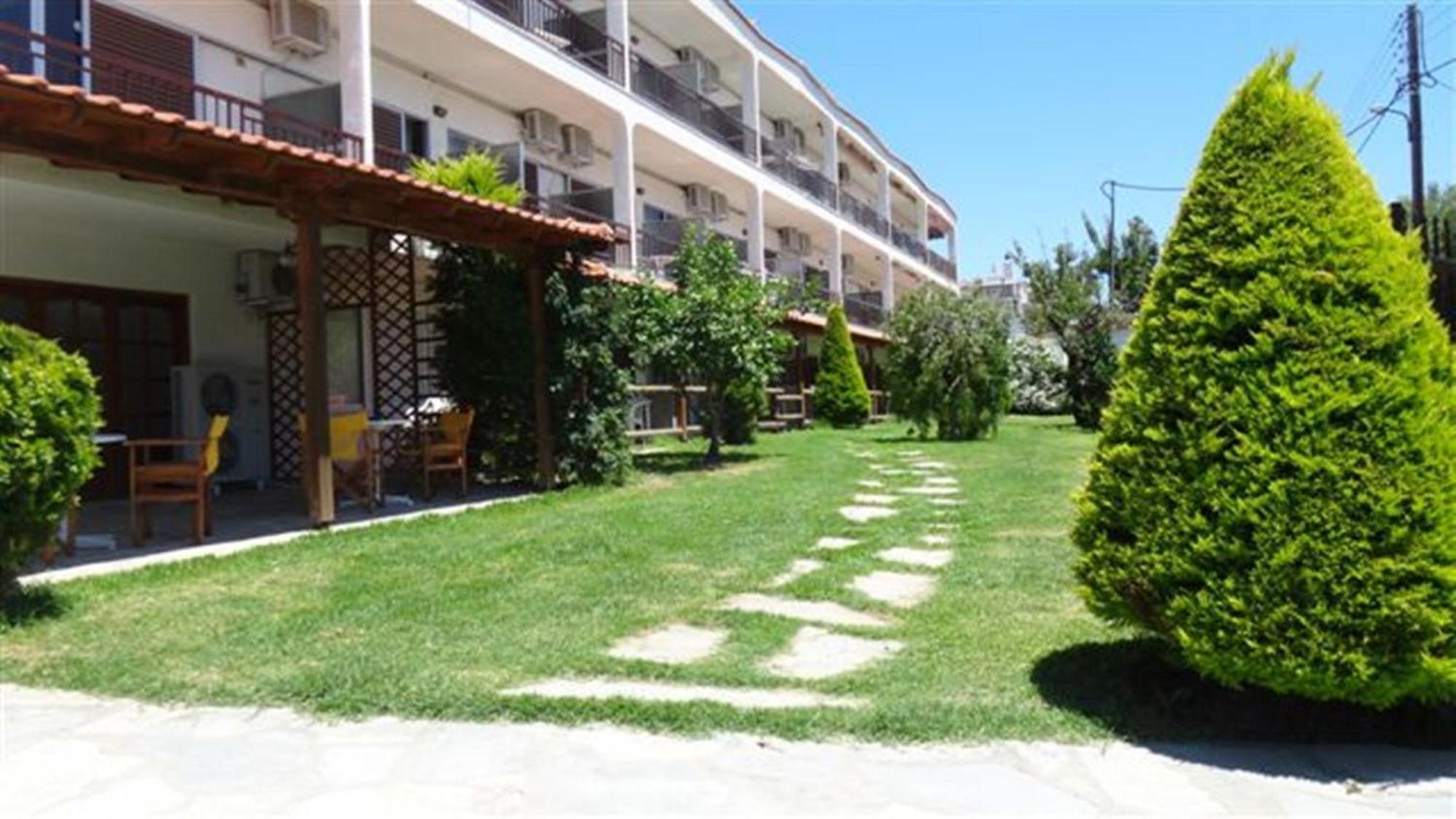 Leonidas Apartments And Suites 莫拉卡里瓦 外观 照片